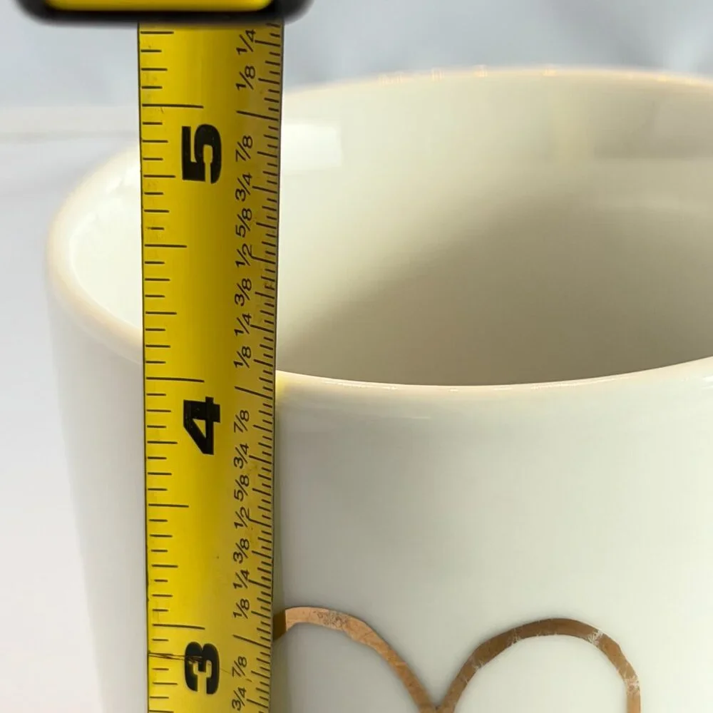 Mug West Elm white porcelain heart mug, gold metallic heart outline
